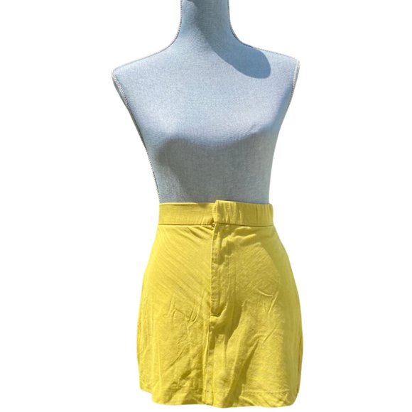 Zara Linen Chartreuse Women's  Mini Skirt Size XS - Picture 7 of 15